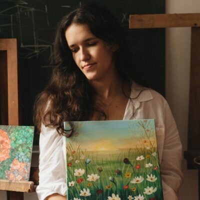 Oleksandra Roche-Newton